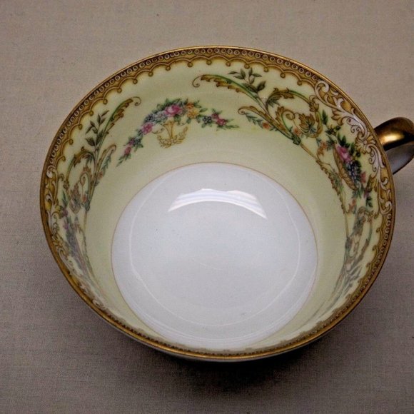 Noritake China Nanette set of 2 - 3 pc Footed Teacup, Saucer and Luncheon Plates - Picture 15 of 16